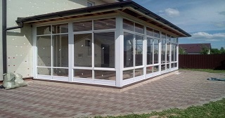 Остекление веранды Каспийск, цена от 9817 руб.