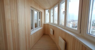 Отделка, остекление, утепление балконов в Каспийске от 207 руб. м/2.